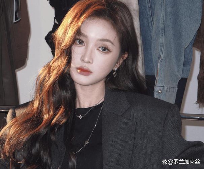 吴宣仪